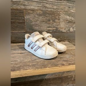 Adidas toddler girl shoes size 9